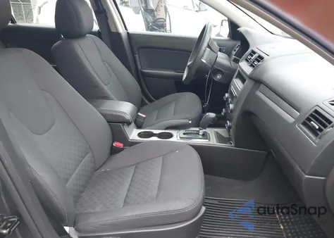 2012 Ford Fusion Se z USA, uszkodzony, nr VIN 3FAHP0HA2CR331457